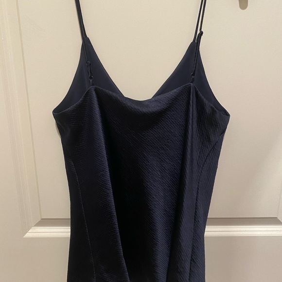 Top - Picture 2 of 5